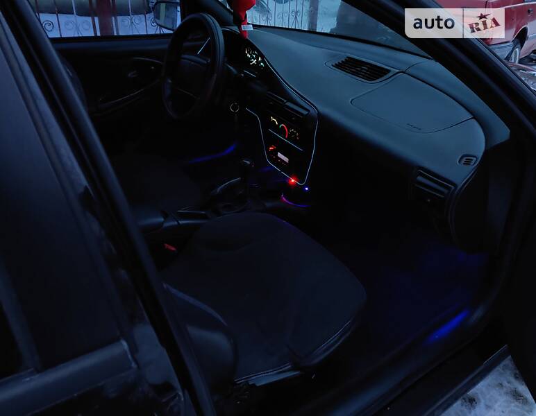 Седан Chevrolet Cavalier 1997 в Хмельницком