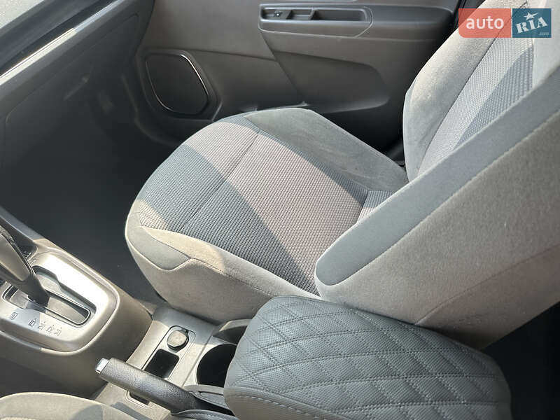 Седан Chevrolet Cobalt 2021 в Киеве