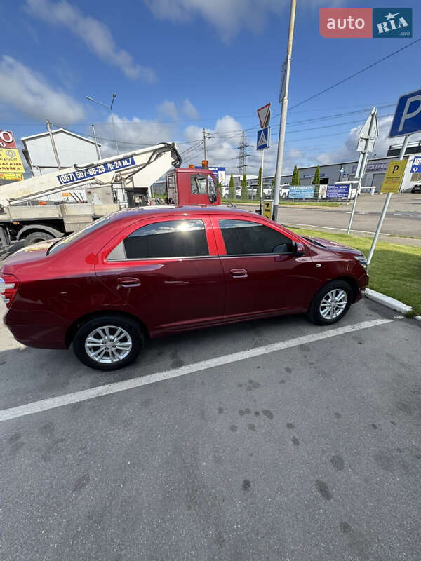 Седан Chevrolet Cobalt 2021 в Киеве