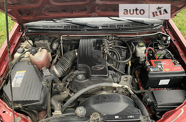 Пікап Chevrolet Colorado 2005 в 