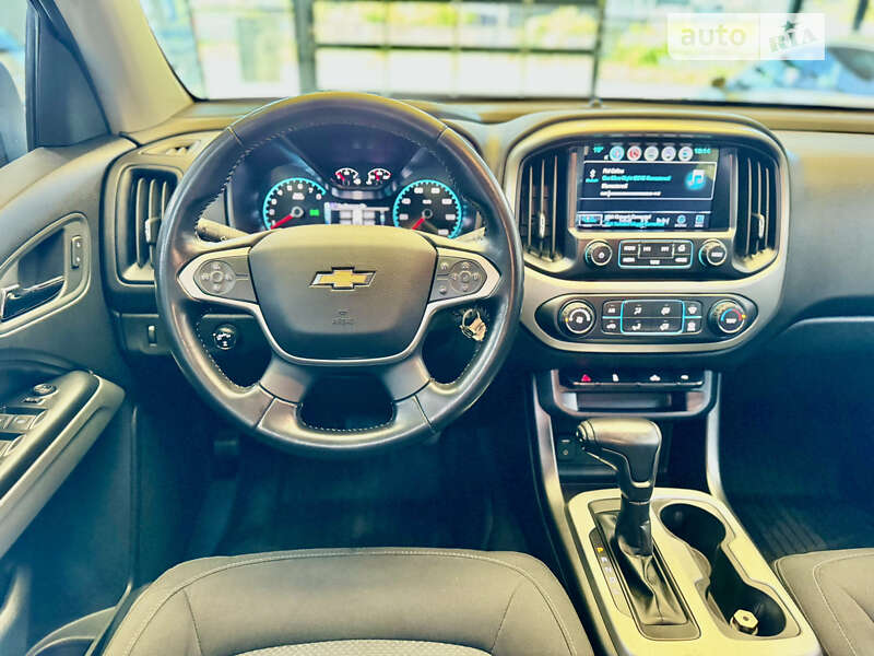 Пикап Chevrolet Colorado 2017 в Черновцах