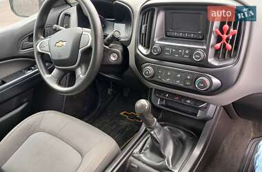 Пикап Chevrolet Colorado 2015 в 