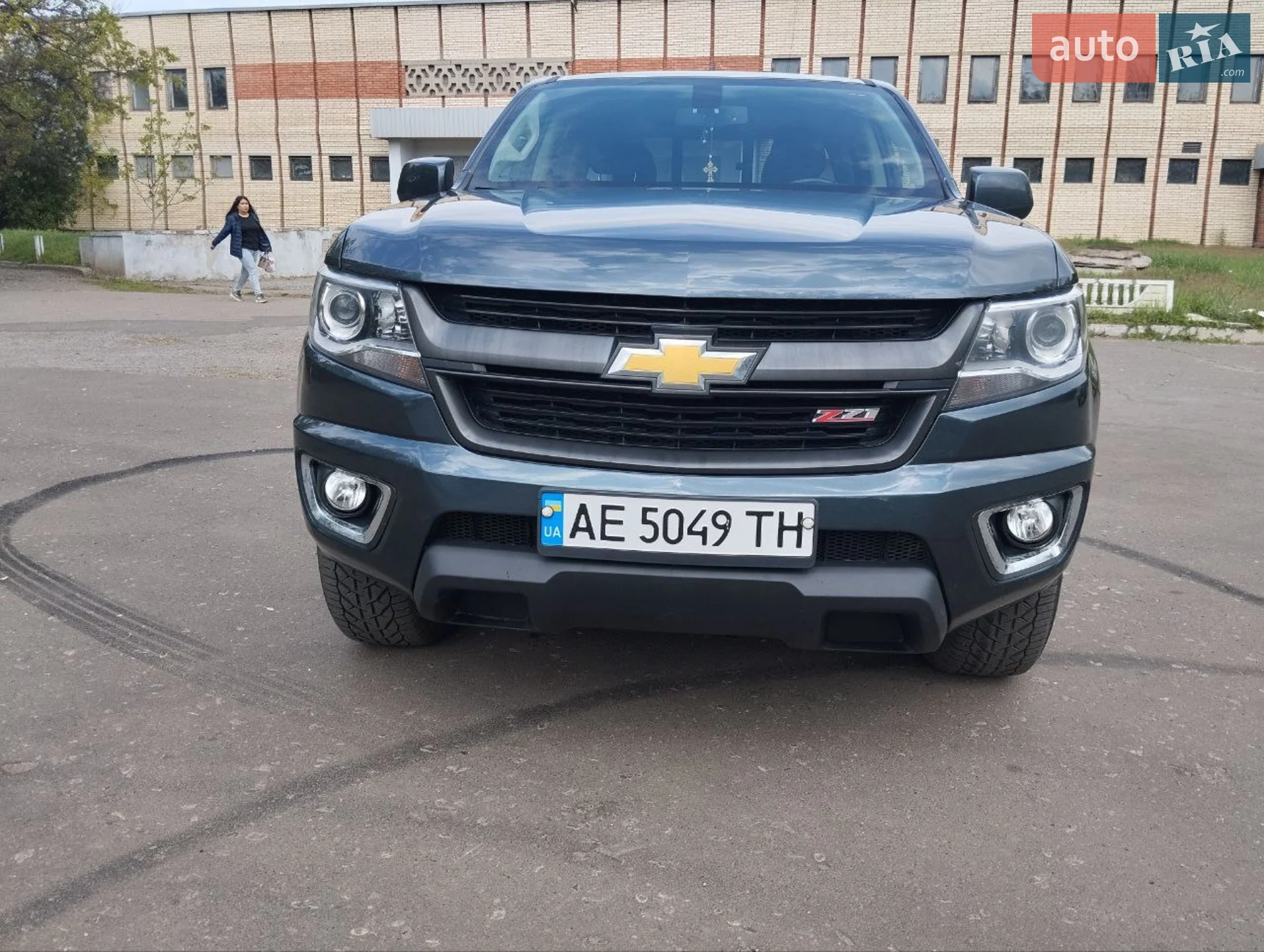 Шевроле Колорадо 2019