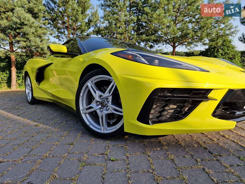 Кабріолет Chevrolet Corvette 2022 в Івано-Франківську