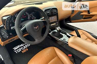 Купе Chevrolet Corvette 2006 в 
