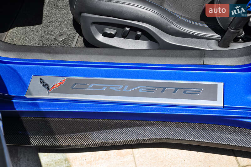 Купе Chevrolet Corvette 2019 в Киеве
