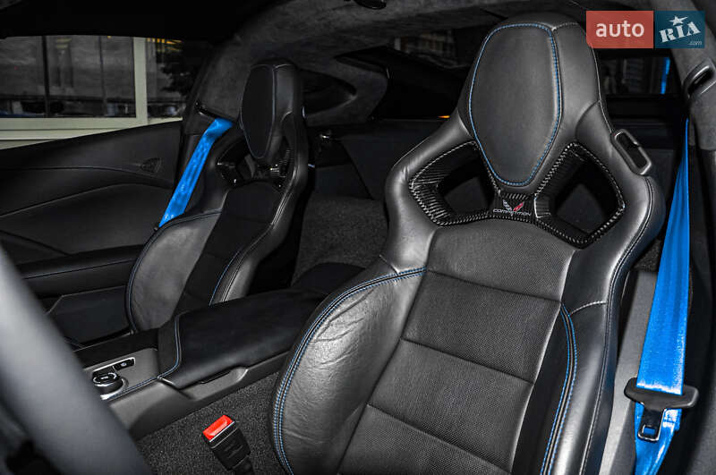 Купе Chevrolet Corvette 2019 в Киеве