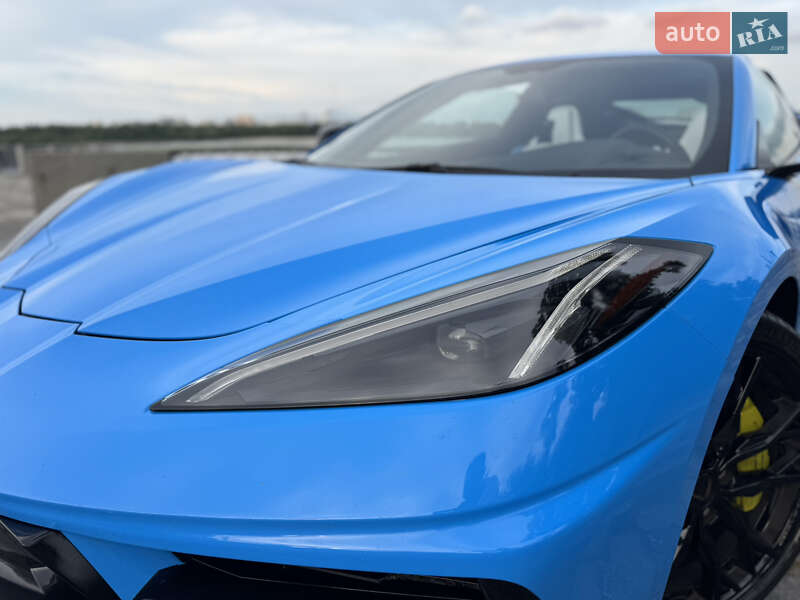 Кабриолет Chevrolet Corvette 2022 в Киеве