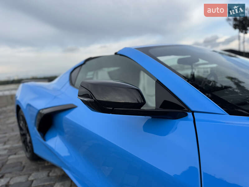 Кабриолет Chevrolet Corvette 2022 в Киеве