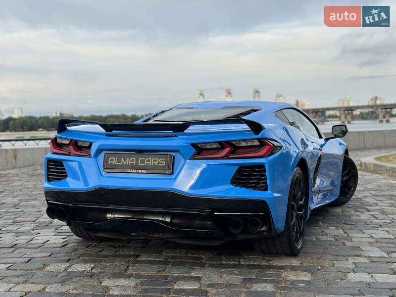 Кабриолет Chevrolet Corvette 2022 в Киеве