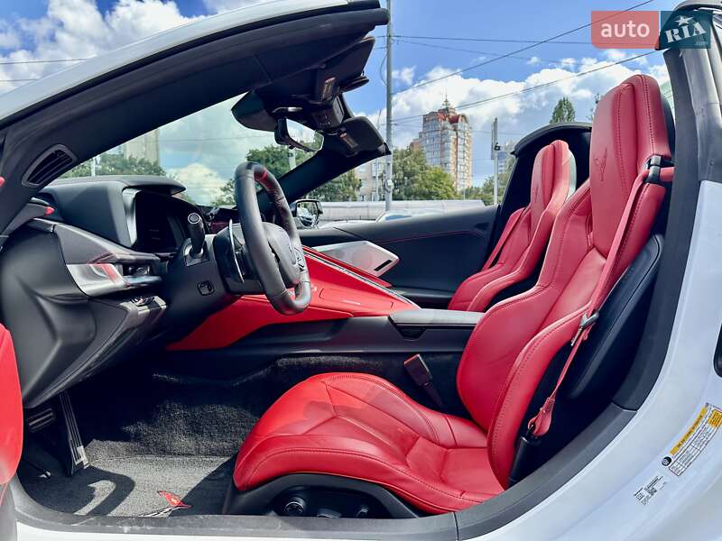 Кабриолет Chevrolet Corvette 2023 в Киеве