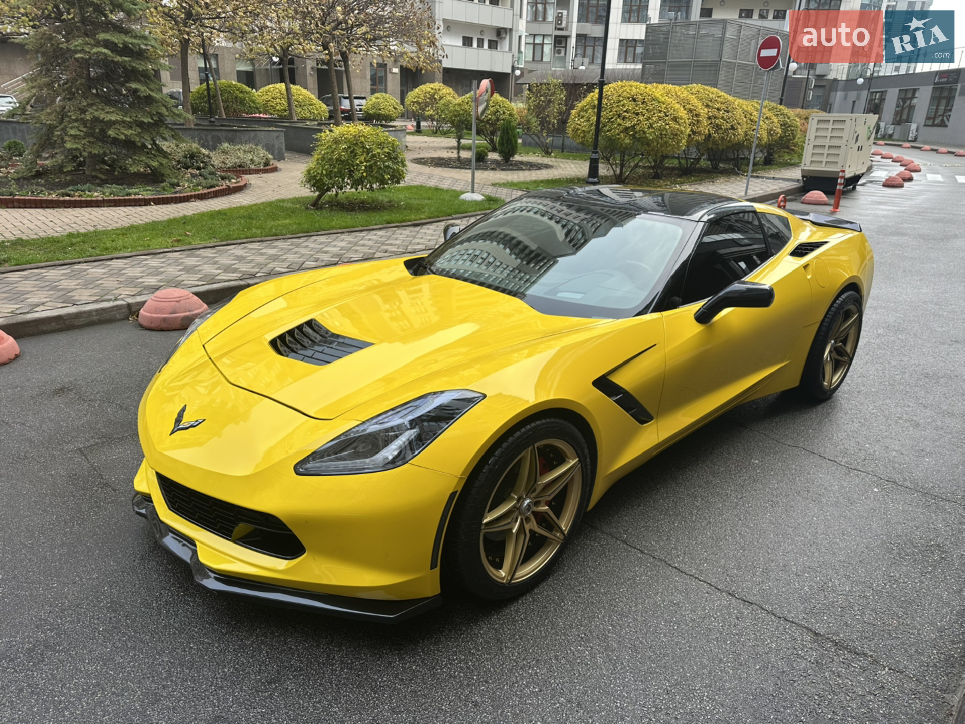 2015 Chevrolet Corvette - мініатюра 16
