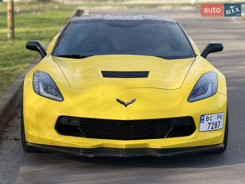 Купе Chevrolet Corvette 2015 в Києві
