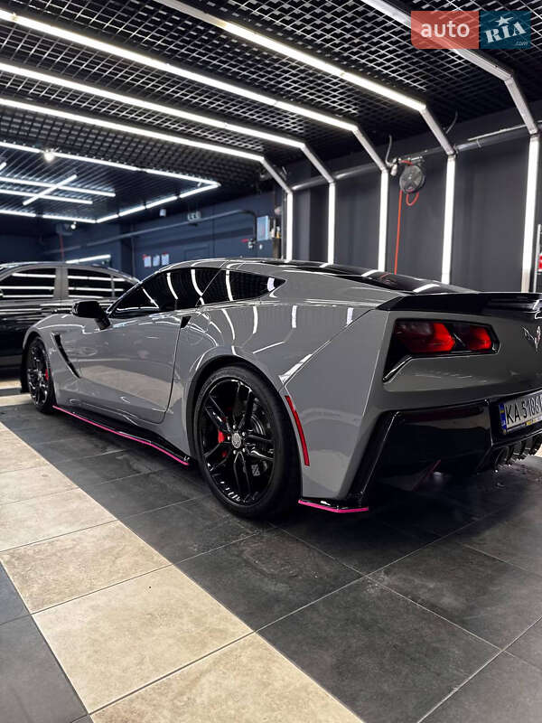 Кабриолет Chevrolet Corvette 2016 в Киеве