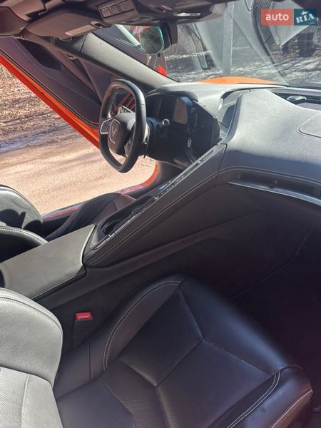 Кабриолет Chevrolet Corvette 2022 в Киеве