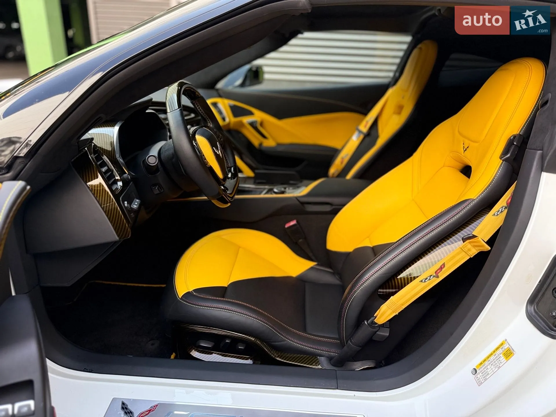 2014 Chevrolet Corvette - мініатюра 8