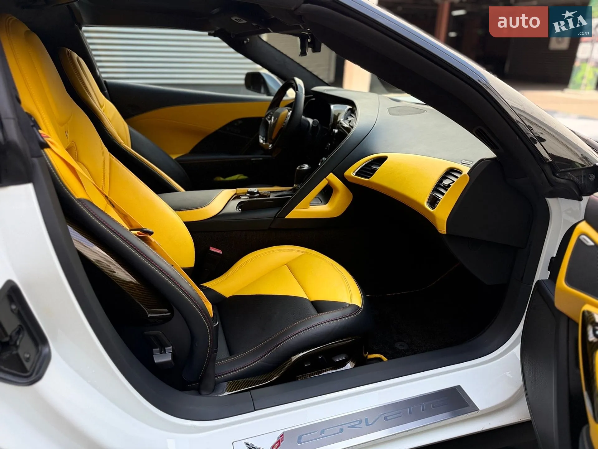 2014 Chevrolet Corvette - мініатюра 13