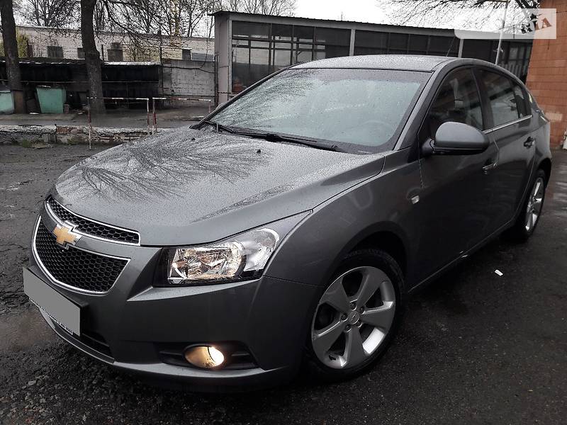 Хэтчбек Chevrolet Cruze 2011 в Днепре