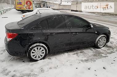 Седан Chevrolet Cruze 2013 в Киеве