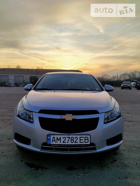 Седан Chevrolet Cruze 2011 в Житомирі фото 9 Седан Chevrolet Cruze 2011 в Житомирі