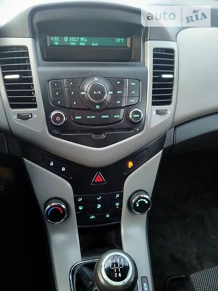 Седан Chevrolet Cruze 2011 в Житомирі фото 23 Седан Chevrolet Cruze 2011 в Житомирі