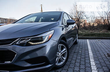 Седан Chevrolet Cruze 2018 в Львове