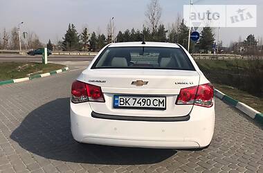 Седан Chevrolet Cruze 2010 в 