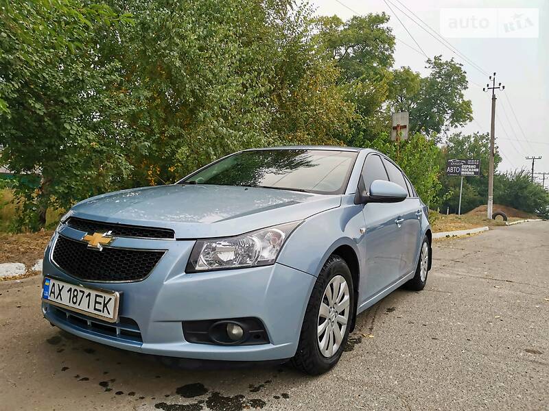 Седан Chevrolet Cruze 2010 в Балаклее