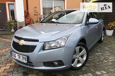 Седан Chevrolet Cruze 2010 в Самборе