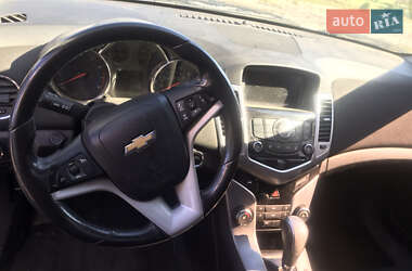 Седан Chevrolet Cruze 2015 в 