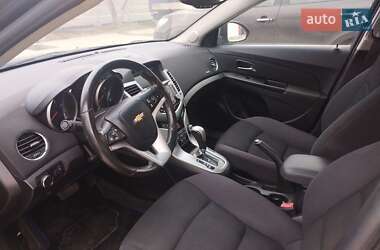 Седан Chevrolet Cruze 2014 в Черноморске