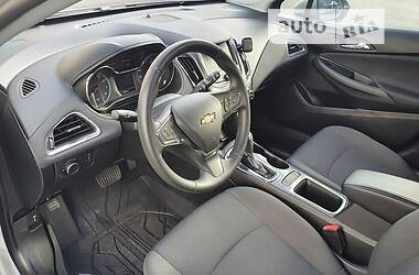 Седан Chevrolet Cruze 2019 в Киеве