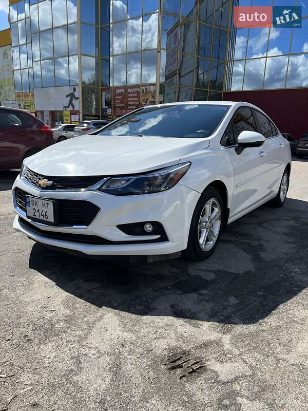 Седан Chevrolet Cruze 2016 в Киеве