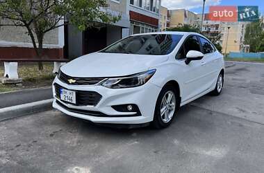 Седан Chevrolet Cruze 2016 в Киеве