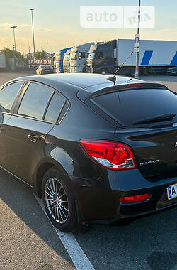 Хэтчбек Chevrolet Cruze 2011 в Киеве