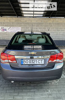 Седан Chevrolet Cruze 2011 в Тернополе