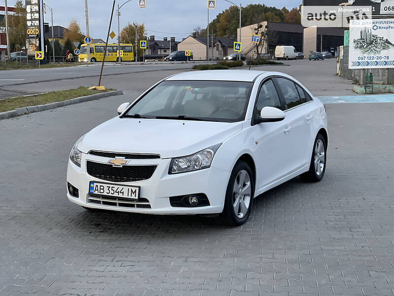 Седан Chevrolet Cruze 2010 в 