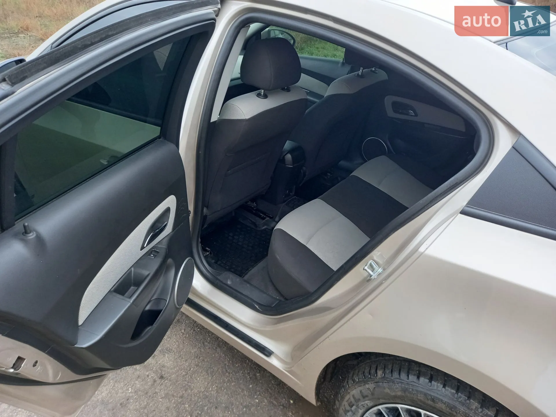 2011 Chevrolet Cruze - мініатюра 4