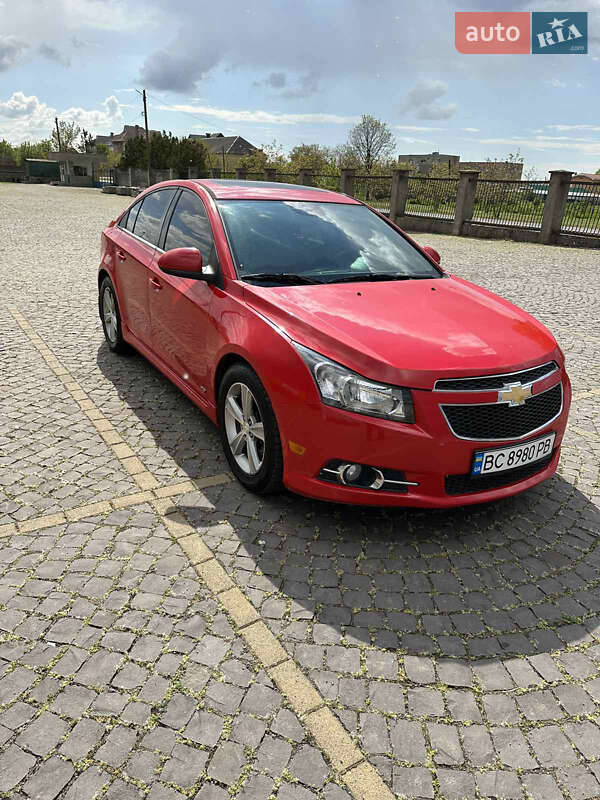 Седан Chevrolet Cruze 2014 в Мукачевому