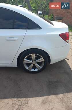 Седан Chevrolet Cruze 2014 в Лохвице