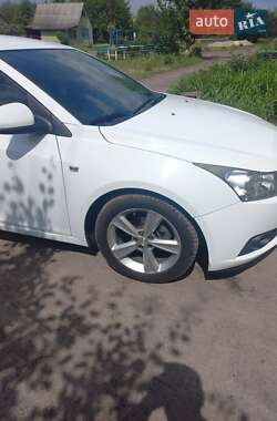 Седан Chevrolet Cruze 2014 в Лохвице