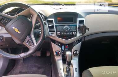 Седан Chevrolet Cruze 2011 в 