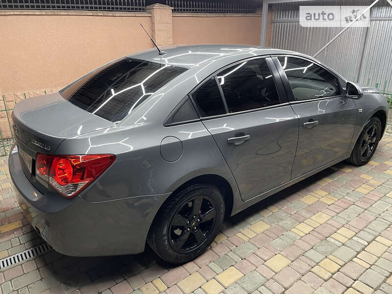 Седан Chevrolet Cruze 2009 в Ужгороде