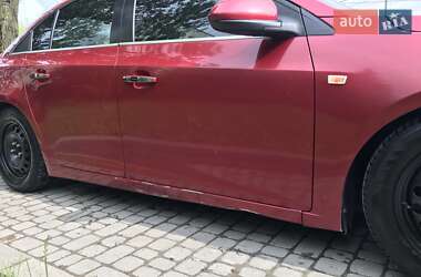 Седан Chevrolet Cruze 2010 в Львові