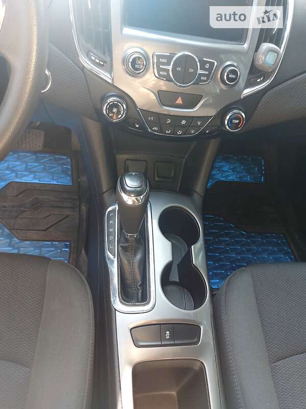 Хетчбек Chevrolet Cruze 2016 в Запоріжжі