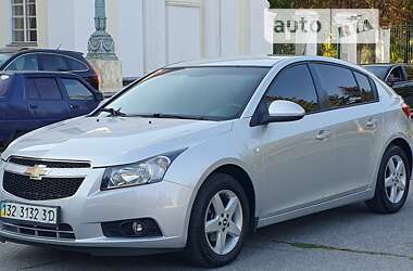Хэтчбек Chevrolet Cruze 2012 в Желтых Водах