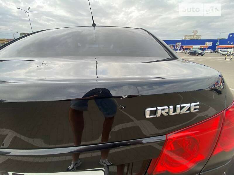 Седан Chevrolet Cruze 2011 в Сумах
