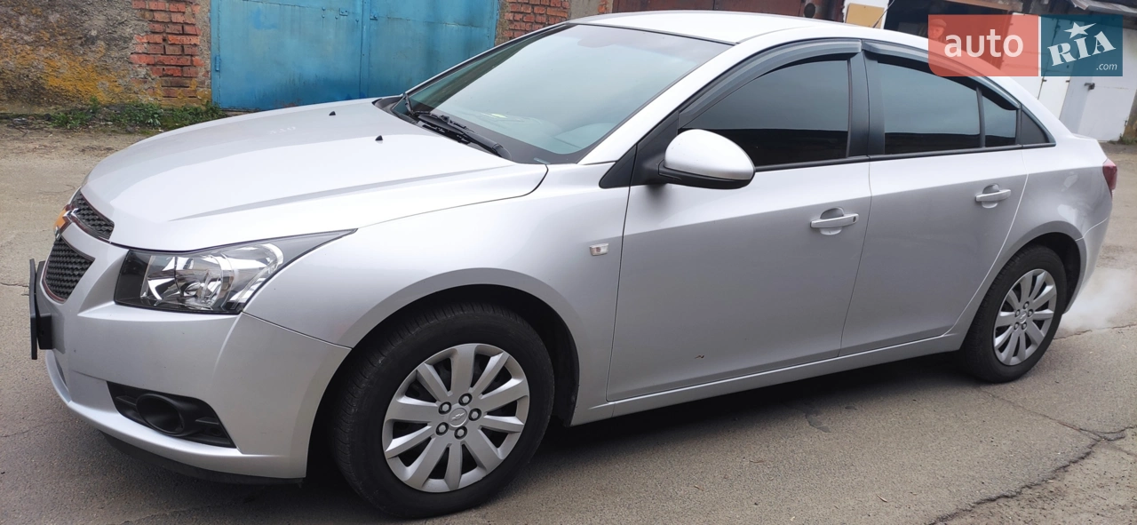 2010 Chevrolet Cruze - мініатюра 14