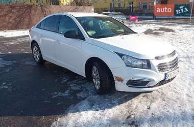 Седан Chevrolet Cruze 2015 в Киеве