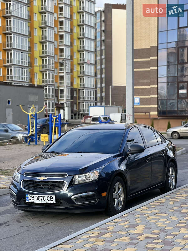 Седан Chevrolet Cruze 2015 в Чернигове